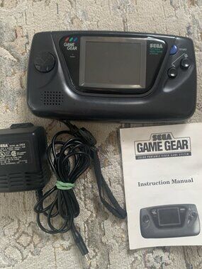 SEGA Game Gear Console And Manual Working With Issues Read Description AS-IS